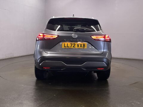 Nissan Qashqai 1.3 DIG-T MHEV N-Connecta SUV 5dr Petrol Hybrid Manual Euro 6 (s/s) (140 ps 7