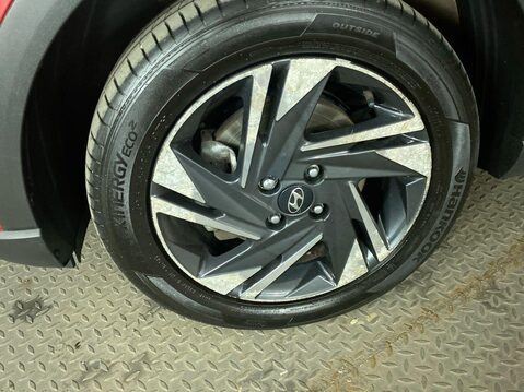 Hyundai BAYON 1.0 T-GDi MHEV SE Connect SUV 5dr Petrol Hybrid DCT Euro 6 (s/s) (100 ps) 12