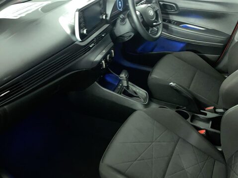 Hyundai BAYON 1.0 T-GDi MHEV SE Connect SUV 5dr Petrol Hybrid DCT Euro 6 (s/s) (100 ps) 17