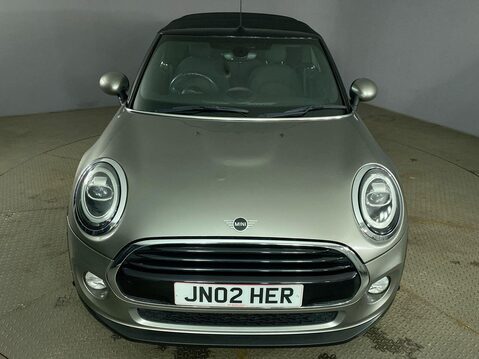 Mini Convertible 1.5 Cooper Classic Convertible 2dr Petrol Steptronic Euro 6 (s/s) (136 ps) 10