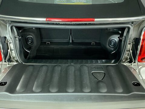 Mini Convertible 1.5 Cooper Classic Convertible 2dr Petrol Steptronic Euro 6 (s/s) (136 ps) 13