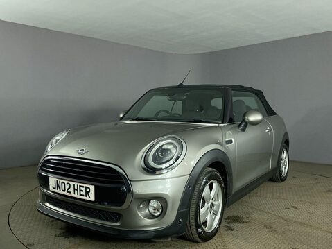 Mini Convertible 1.5 Cooper Classic Convertible 2dr Petrol Steptronic Euro 6 (s/s) (136 ps) 4