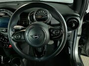 Mini Convertible 1.5 Cooper Classic Convertible 2dr Petrol Steptronic Euro 6 (s/s) (136 ps) 16