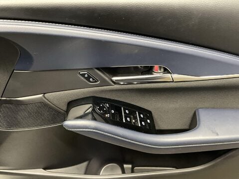 Mazda CX-30 2.0 SKYACTIV-G MHEV Sport Lux SUV 5dr Petrol Manual Euro 6 (s/s) (122 ps) P 25