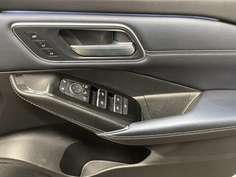 Nissan Qashqai 1.3 DIG-T MHEV Tekna+ SUV 5dr Petrol Hybrid XTRON Euro 6 (s/s) (158 ps) Lea 26