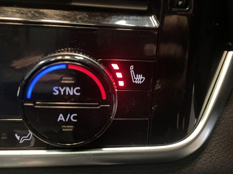 Nissan Qashqai 1.3 DIG-T MHEV Tekna+ SUV 5dr Petrol Hybrid XTRON Euro 6 (s/s) (158 ps) Lea 24