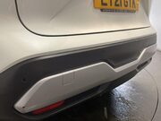 Nissan Qashqai 1.3 DIG-T MHEV Tekna+ SUV 5dr Petrol Hybrid XTRON Euro 6 (s/s) (158 ps) Lea 14