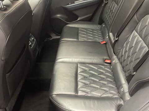 Nissan Qashqai 1.3 DIG-T MHEV Tekna+ SUV 5dr Petrol Hybrid XTRON Euro 6 (s/s) (158 ps) Lea 19