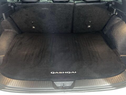 Nissan Qashqai 1.3 DIG-T MHEV Tekna+ SUV 5dr Petrol Hybrid XTRON Euro 6 (s/s) (158 ps) Lea 13