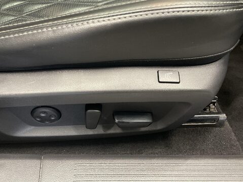 Nissan Qashqai 1.3 DIG-T MHEV Tekna+ SUV 5dr Petrol Hybrid XTRON Euro 6 (s/s) (158 ps) Lea 25