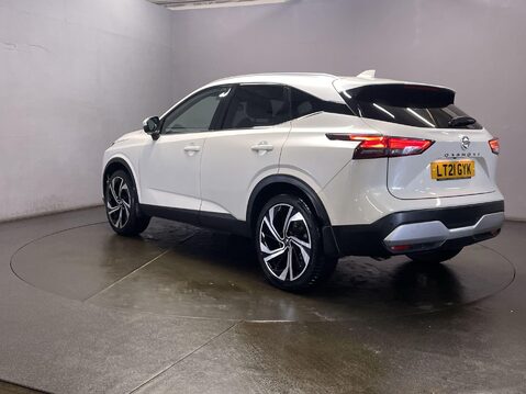 Nissan Qashqai 1.3 DIG-T MHEV Tekna+ SUV 5dr Petrol Hybrid XTRON Euro 6 (s/s) (158 ps) Lea 6