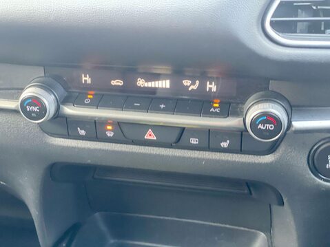 Mazda CX-30 2.0 e-SKYACTIV X MHEV SE-L Lux SUV 5dr Petrol Manual Euro 6 (s/s) (186 ps) 24