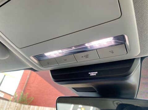 Mazda CX-30 2.0 e-SKYACTIV X MHEV SE-L Lux SUV 5dr Petrol Manual Euro 6 (s/s) (186 ps) 17