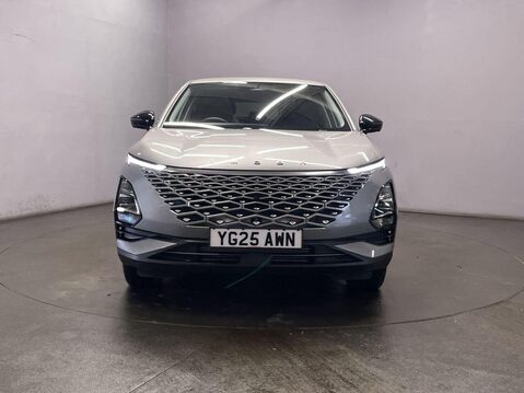 OMODA 5 1.6 TGDI Noble SUV 5dr Petrol DCT Euro 6 (s/s) (186 ps) Half Leather Trim 3