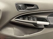 Ford Tourneo Connect 1.5 EcoBlue Zetec MPV 5dr Diesel Manual Euro 6 (s/s) (120 ps) 23