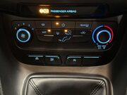 Ford Tourneo Connect 1.5 EcoBlue Zetec MPV 5dr Diesel Manual Euro 6 (s/s) (120 ps) 26