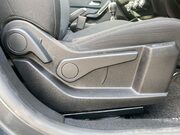 Dacia Duster 1.0 TCe Prestige SUV 5dr Bi Fuel Manual Euro 6 (s/s) (100 ps) Cruise Contr 16