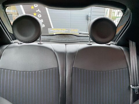 Fiat 500 1.0 MHEV Rock Star Hatchback 3dr Petrol Manual Euro 6 (s/s) (70 bhp) Parkin 9