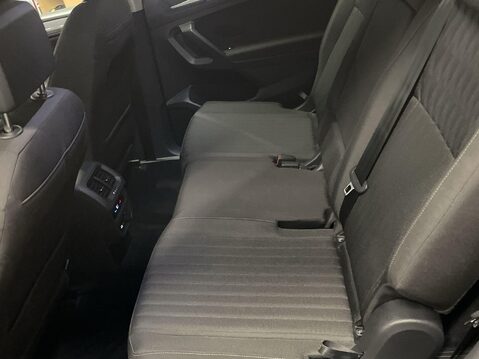Volkswagen Tiguan Allspace 1.5 TSI Life SUV 5dr Petrol Manual Euro 6 (s/s) (150 ps) Bluetooth - DAB Ra 18