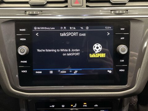 Volkswagen Tiguan Allspace 1.5 TSI Life SUV 5dr Petrol Manual Euro 6 (s/s) (150 ps) Bluetooth - DAB Ra 25
