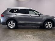 Volkswagen Tiguan Allspace 1.5 TSI Life SUV 5dr Petrol Manual Euro 6 (s/s) (150 ps) Bluetooth - DAB Ra 9