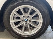 BMW 5 Series 2.0 520d MHT SE Saloon 4dr Diesel Hybrid Steptronic xDrive Euro 6 (s/s) (19 9