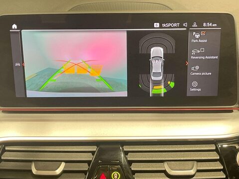 BMW 5 Series 2.0 520d MHT SE Saloon 4dr Diesel Hybrid Steptronic xDrive Euro 6 (s/s) (19 14