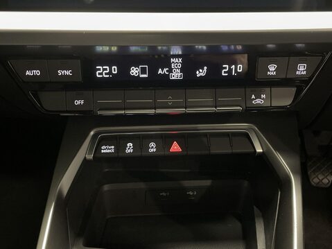 Audi A3 1.5 TFSI 35 Sport Sportback 5dr Petrol Manual Euro 6 (s/s) (150 ps) Bluetoo 27