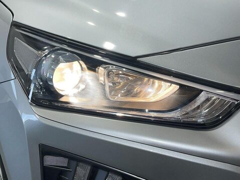 Hyundai IONIQ 1.6 h-GDi Premium SE Hatchback 5dr Petrol Hybrid DCT Euro 6 (s/s) (141 ps) 20