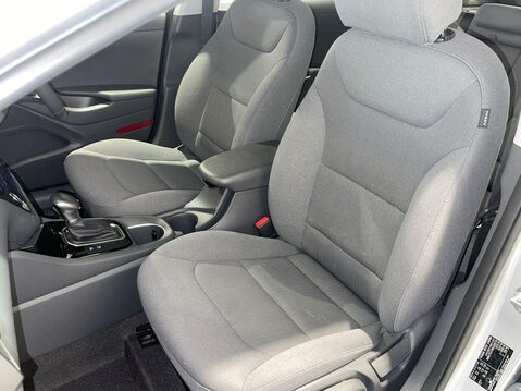 Hyundai IONIQ 1.6 h-GDi Premium SE Hatchback 5dr Petrol Hybrid DCT Euro 6 (s/s) (141 ps) 16