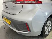Hyundai IONIQ 1.6 h-GDi Premium SE Hatchback 5dr Petrol Hybrid DCT Euro 6 (s/s) (141 ps) 13