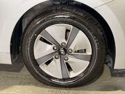 Hyundai IONIQ 1.6 h-GDi Premium SE Hatchback 5dr Petrol Hybrid DCT Euro 6 (s/s) (141 ps) 11