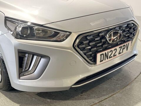 Hyundai IONIQ 1.6 h-GDi Premium SE Hatchback 5dr Petrol Hybrid DCT Euro 6 (s/s) (141 ps) 10