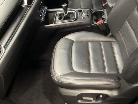 Mazda CX-5 2.0 e-SKYACTIV G MHEV Homura SUV 5dr Petrol Manual Euro 6 (s/s) (165 ps) Pr 17