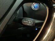 Toyota C-HR 1.8 VVT-h Design SUV 5dr Petrol Hybrid CVT Euro 6 (s/s) (122 ps) Cruise Co 32