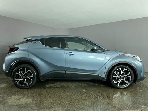 Toyota C-HR 1.8 VVT-h Design SUV 5dr Petrol Hybrid CVT Euro 6 (s/s) (122 ps) Cruise Co 9