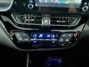 Toyota C-HR 1.8 VVT-h Design SUV 5dr Petrol Hybrid CVT Euro 6 (s/s) (122 ps) Cruise Co 25