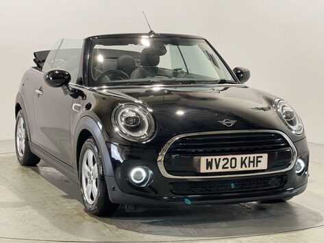 Mini Convertible 1.5 Cooper Classic Convertible 2dr Petrol Steptronic Euro 6 (s/s) (136 ps)