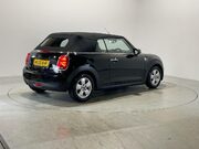 Mini Convertible 1.5 Cooper Classic Convertible 2dr Petrol Steptronic Euro 6 (s/s) (136 ps) 8