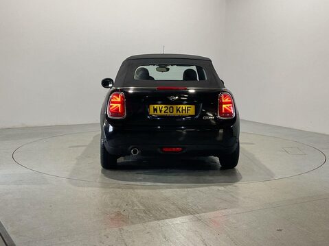 Mini Convertible 1.5 Cooper Classic Convertible 2dr Petrol Steptronic Euro 6 (s/s) (136 ps) 7