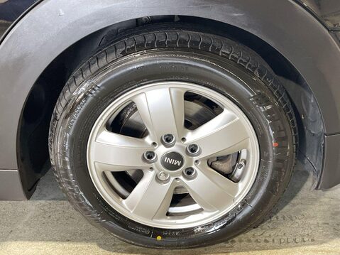 Mini Convertible 1.5 Cooper Classic Convertible 2dr Petrol Steptronic Euro 6 (s/s) (136 ps) 11