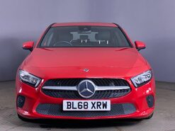 Mercedes-Benz A Class 1.5 A180d Sport (Executive) Hatchback 5dr Diesel 7G-DCT Euro 6 (s/s) (116 p