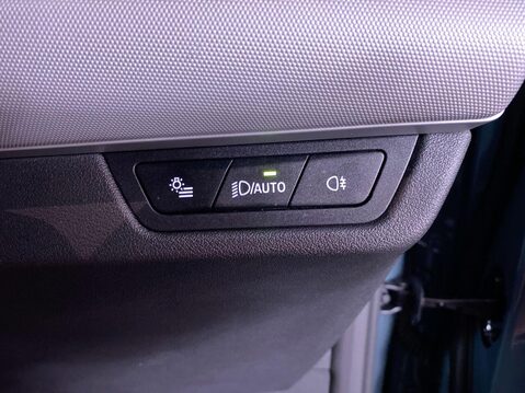 BMW X1 1.5 20i MHT Sport SUV 5dr Petrol Hybrid DCT sDrive Euro 6 (s/s) (170 ps) Ai 23