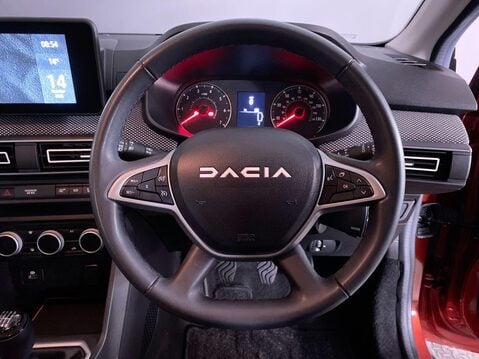 Dacia Jogger 1.0 TCe Extreme SE MPV 5dr Petrol Manual Euro 6 (s/s) (110 ps) Cruise Cont 16