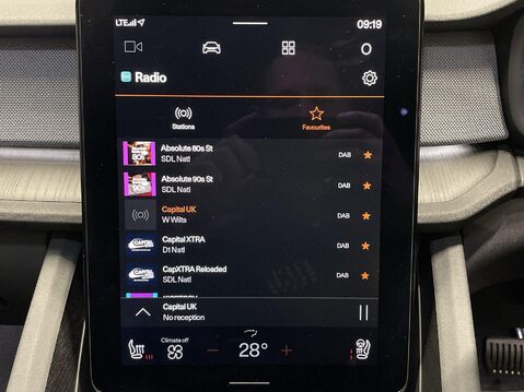 Polestar 2 Dual Motor 78kWh Long Range Fastback 5dr Electric Auto 4WDE (408 ps) Cruis 28