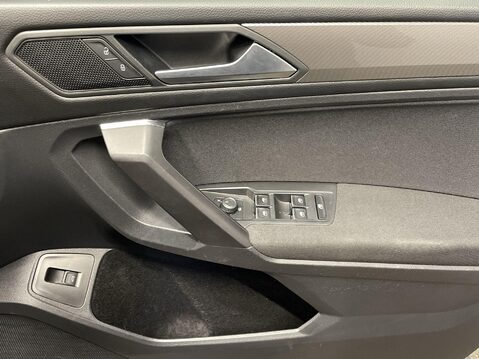 Volkswagen Tiguan Allspace 1.5 TSI Life SUV 5dr Petrol Manual Euro 6 (s/s) (150 ps) 23