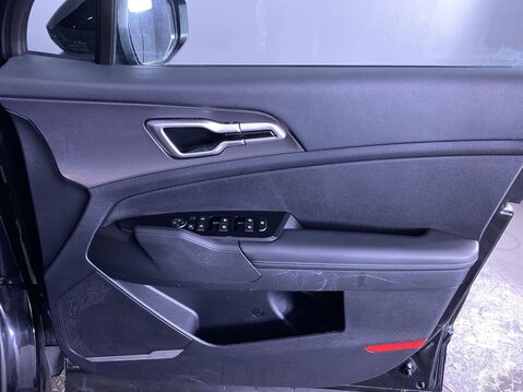 Kia Sportage 1.6 T-GDi 3 SUV 5dr Petrol Manual Euro 6 (s/s) (148 bhp) Cruise Control - 27