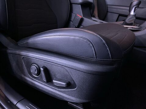 Kia Sportage 1.6 T-GDi 3 SUV 5dr Petrol Manual Euro 6 (s/s) (148 bhp) Cruise Control - 26