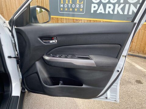 Suzuki Vitara 1.4 Boosterjet MHEV SZ-T SUV 5dr Petrol Hybrid Manual Euro 6 (s/s) (129 ps) 19