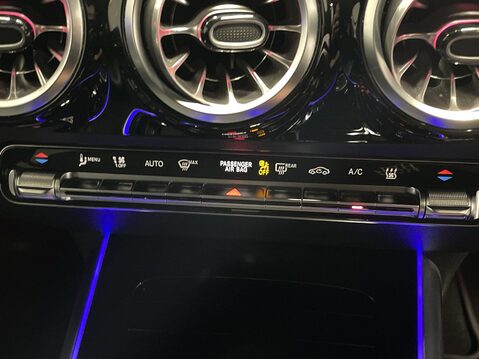 Mercedes-Benz EQA EQA 250 66.5kWh Sport SUV 5dr Electric Auto (190 ps) Cruise - Sat Nav - All 28